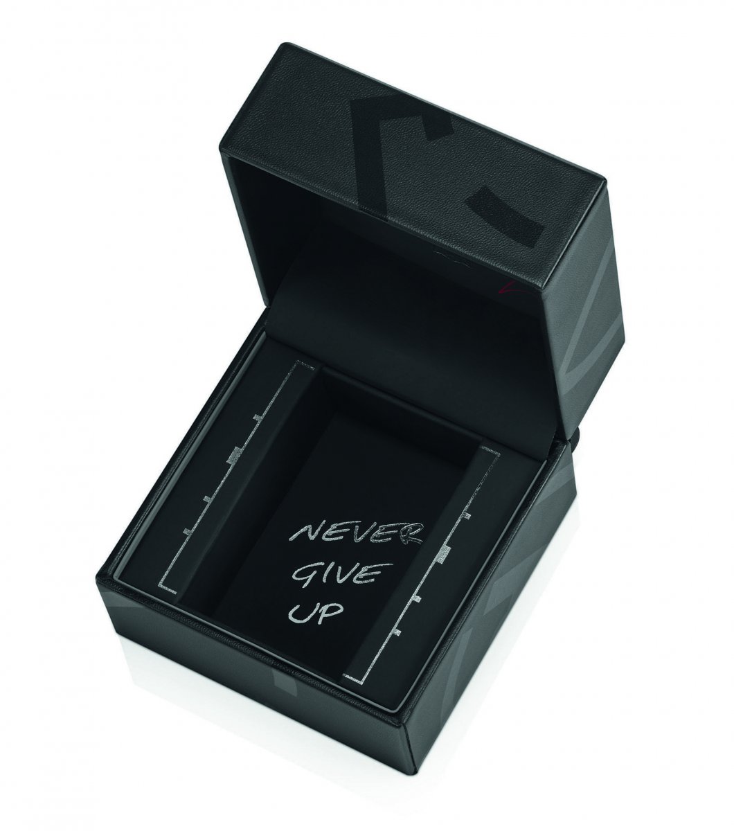 G-Shock Rui Hachimura Limited Edition GBM-2100RH-1AER